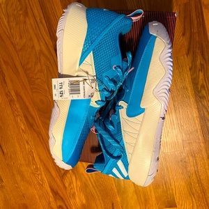 Dame Certified EXTPLY 2.0 'Signal Cyan' Men’s Size 11.5 Brand New